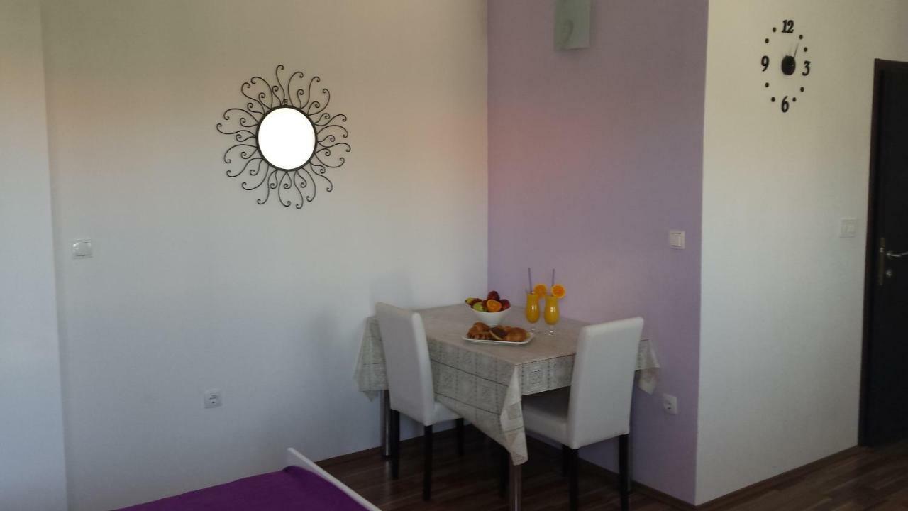 Apartments Lavanda Biograd na Moru Kültér fotó