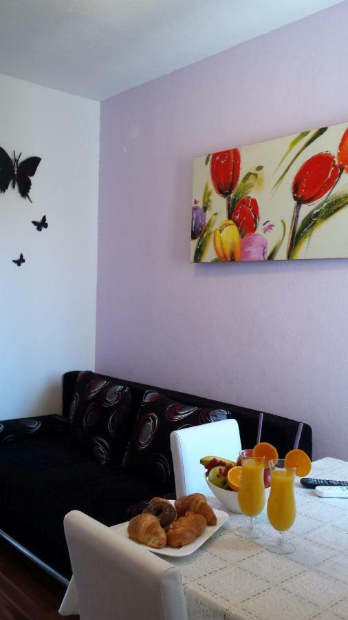 Apartments Lavanda Biograd na Moru Kültér fotó