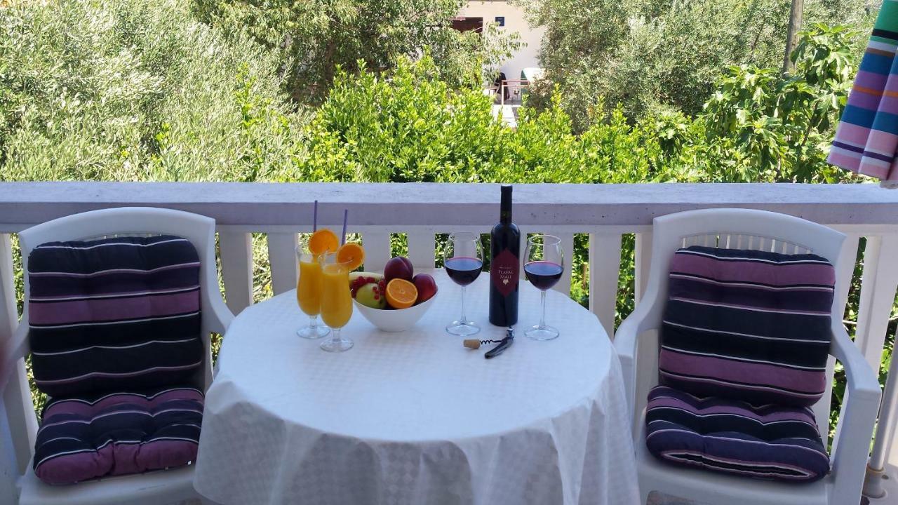Apartments Lavanda Biograd na Moru Kültér fotó