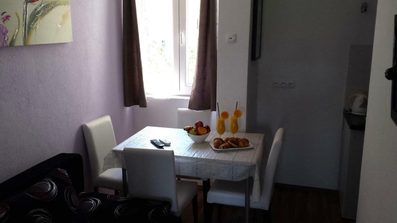 Apartments Lavanda Biograd na Moru Kültér fotó