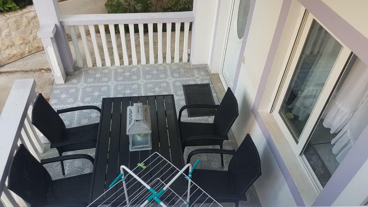 Apartments Lavanda Biograd na Moru Kültér fotó