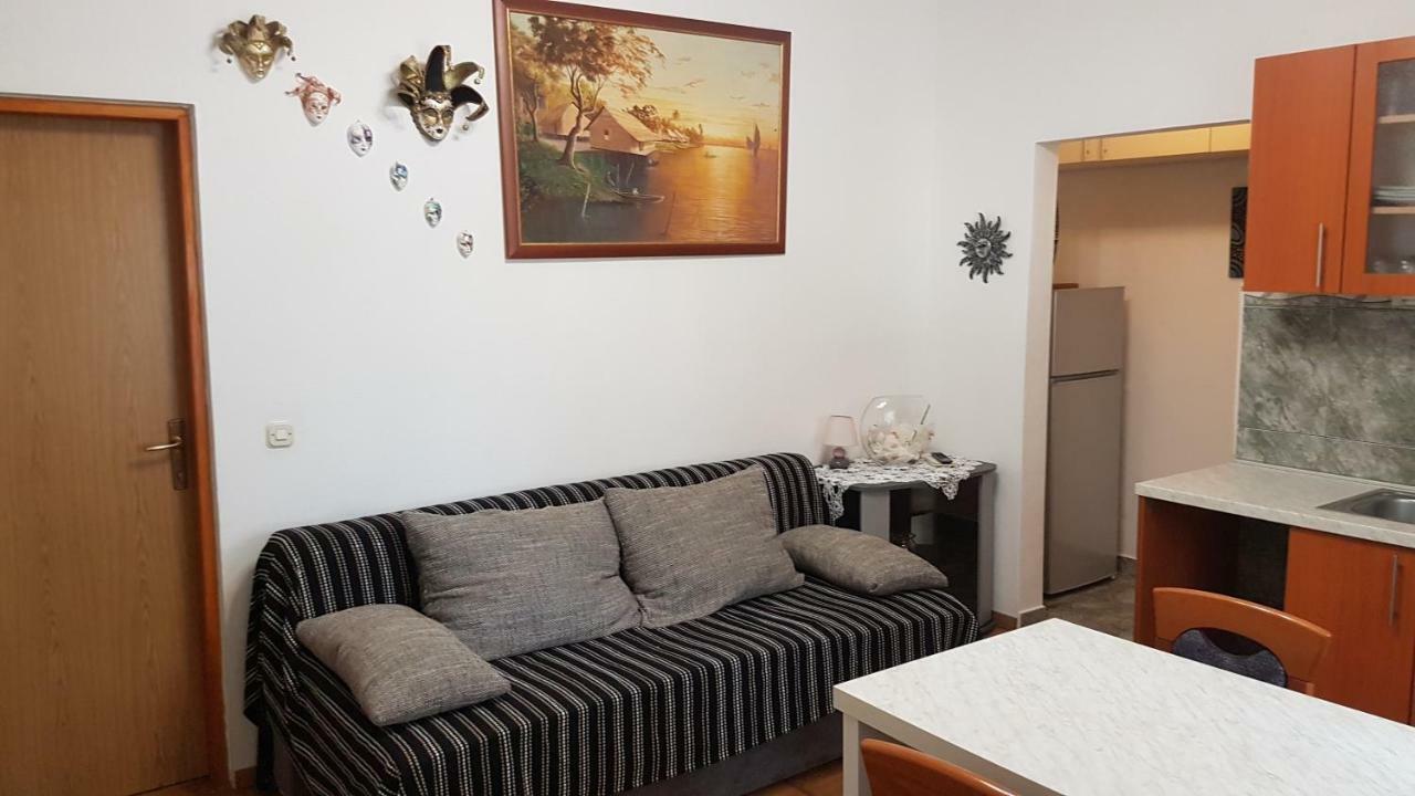 Apartments Lavanda Biograd na Moru Kültér fotó
